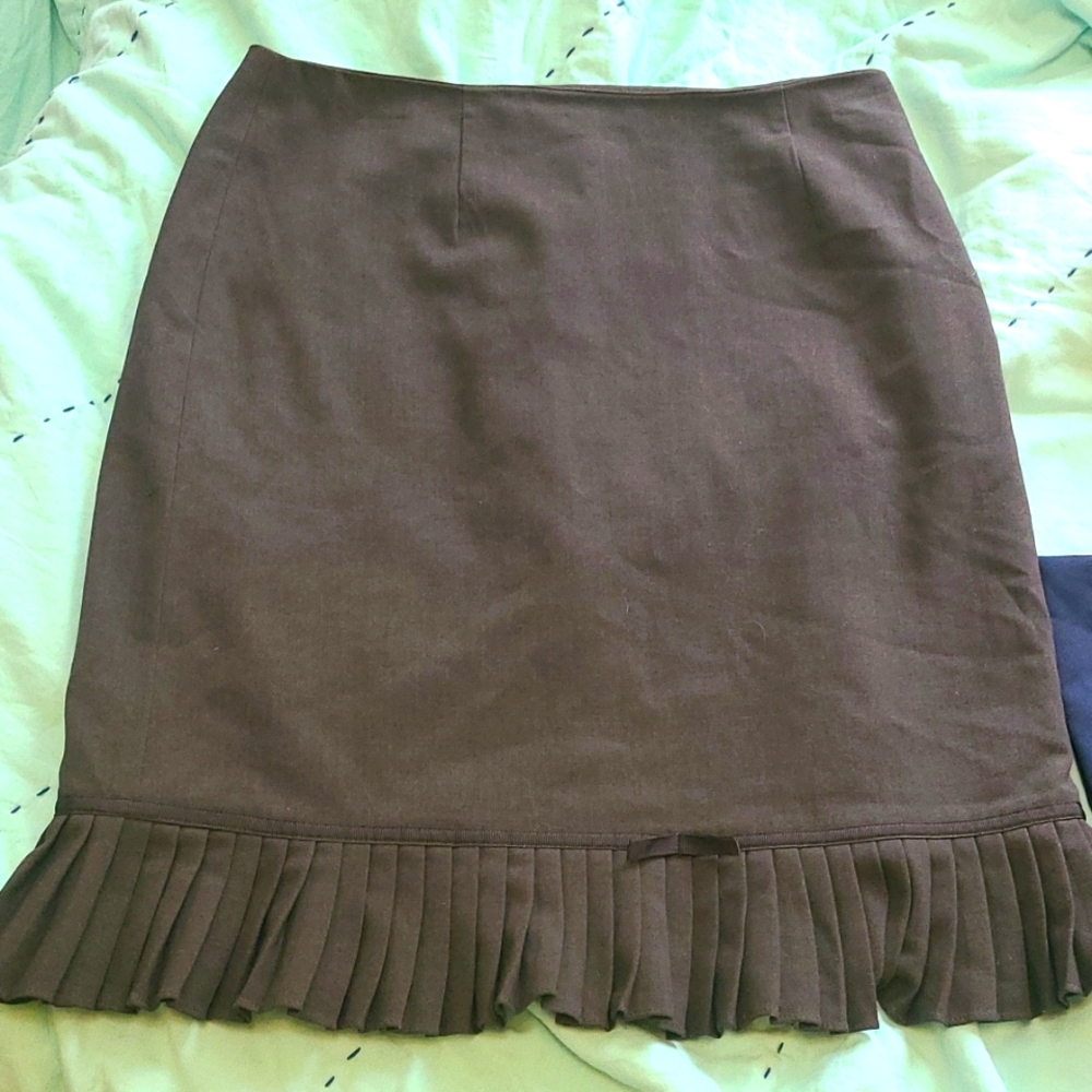 Worthington midi skirt grey ruffle hem